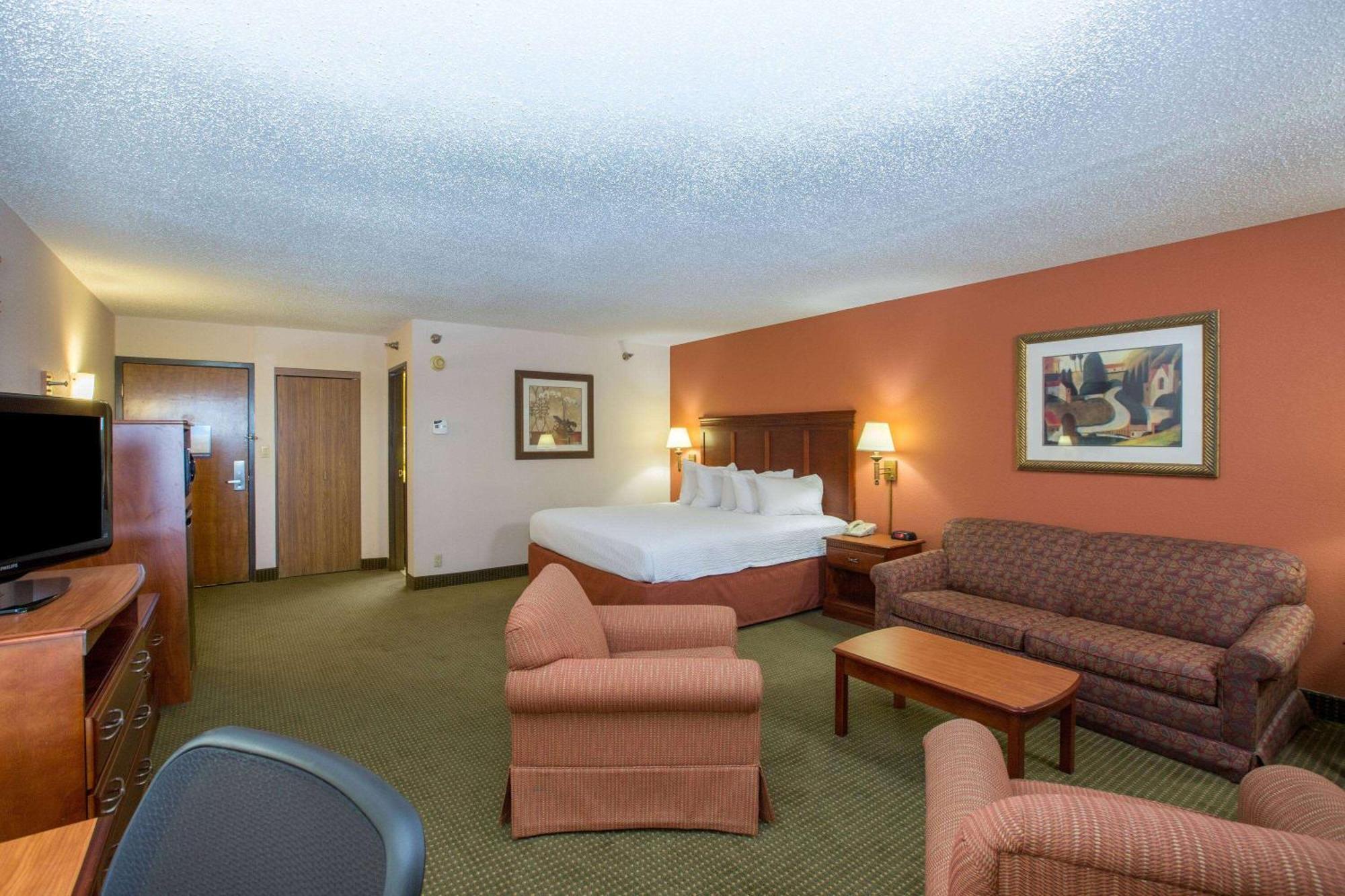 Americinn By Wyndham Hotel 3*