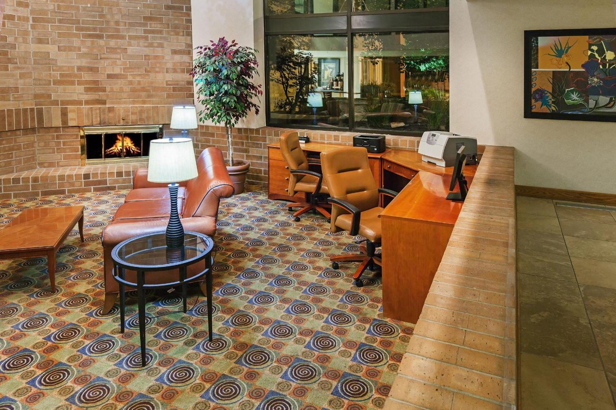Hotel Americinn By Wyndham 3*